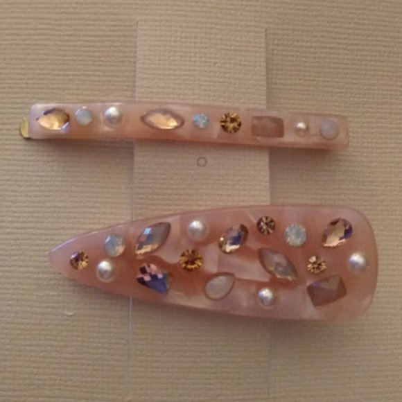 Kohl's Other - KOHL'S 2pc SET Blush Pink Gemstones + Pearls Hair Clips**NEW!